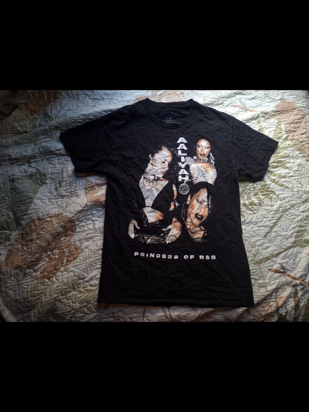 Black Graphic 'Princess of R&B' Short Sleeve Tee